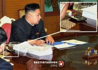 {Karfina} Bất ngờ với bàn làm việc của ông Kim Jong-un