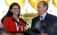 Ông Putin ly dị vợ vì nữ vận động viên Nga xinh đẹp?