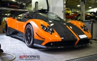 Đủ bộ Pagani ở Hong Kong