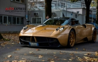 Bóng bẩy Pagani Huayra Gold Edition