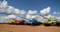 Nga mời VN đua xe tăng !!