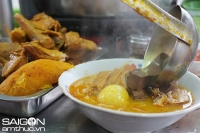 [SG] Đi ăn cà ri vịt trong chợ Xã Tây