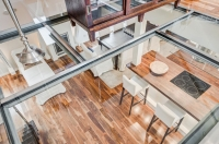 [TiChuot] Thiết kế căn hộ gác mái tuyệt đẹp với sàn kính