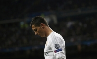 Ramos: 'CĐV bị điên mới đòi bán Ronaldo'