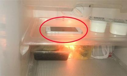 Bỏ iPhone 20 phút vào tủ lạnh sẽ giúp máy hoạt động tốt hơn ?