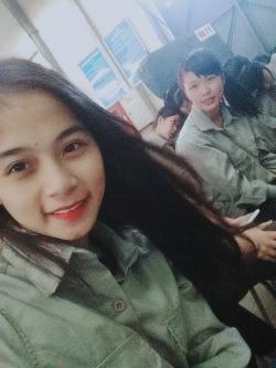 Chân dung hot girl công xưởng khiến 500 ae mất ngủ :D