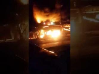 Biến lớn - Cháy kinh hoàng tại cửa hàng nội thất ô tô ở Đông Triều - Quảng Ninh