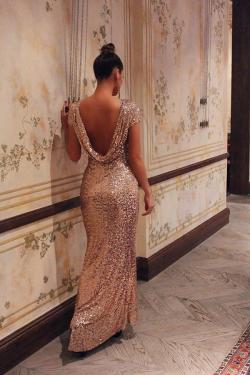 Lilly Nguyễn với khoảnh khắc không thể gợi cảm hơn