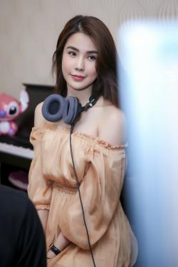 Nhan sắc của Diệp Lâm Anh sau phẫu thuật