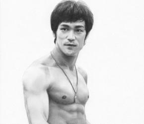 Hé lộ sự thật Lý Tiểu Long bị giết bởi thứ võ công tàn độc khủng khiếp này