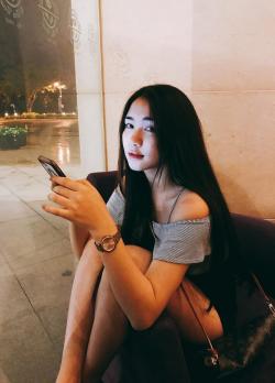 Hậu chia tay, tình cũ Phan Thanh Bình, Công Phượng ngày càng mê đồ trễ nải