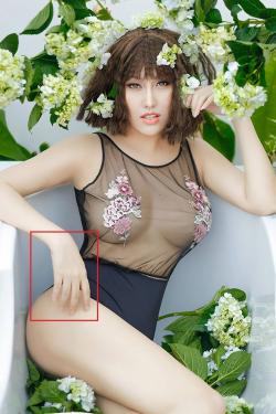 Đã 'xây lại' 3 vòng, Phi Thanh Vân vẫn bị bóc mẽ photoshop ảnh 'nuột' đến méo tường