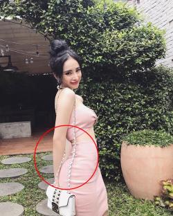 Angela Phương Trinh Khoe vòng 3 khủng ngoại cỡ