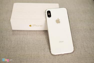 Bỏ 22 triệu mua iPhone X, nhận được máy mô hình tại Sài Gòn