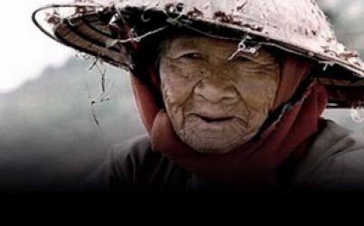 Gặp lại người mình từng "quan hệ" trong đám cưới, cô dâu choáng váng khi biết ông ta là ai
