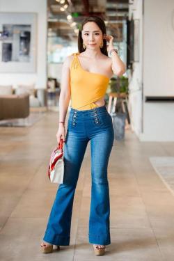 Sao nữ bị ghét nhất 'Về nhà đi con' chuộng đồ ôm khoe dáng nóng bỏng