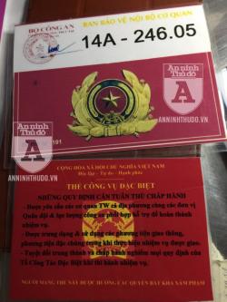 Gặp chốt 141, nam thanh niên xăm trổ rút 'thẻ công vụ đặc biệt' do... ông chú cấp
