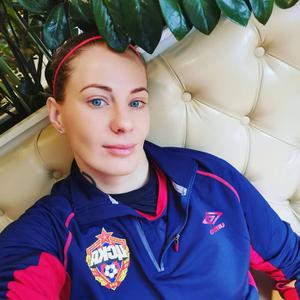 Nữ tuyển thủ Nga tiết lộ: 'Cầu thủ nữ dễ làm 'chuyện ấy' trước trận hơn đồng nghiệp nam'