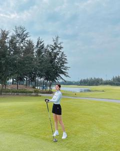 Loạt MC đình đám lên tiếng tin đồn ra sân golf 'săn' đại gia