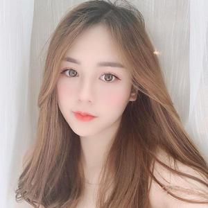 Hot girl có gương mặt búp bê, được báo Trung hết lời khen là ai?