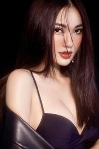 Ngọc nữ của anh e